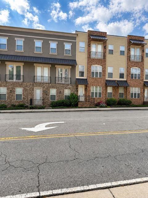 383 16th Street NW Unit 3 — photo