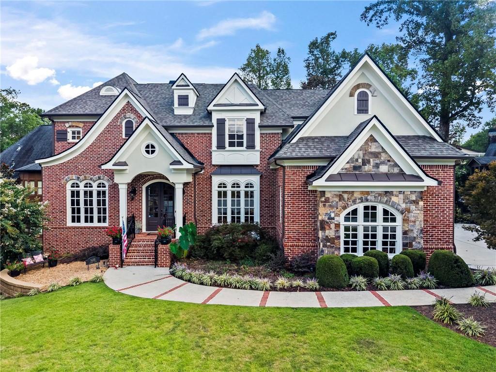 1435 Lanier Court NE — photo