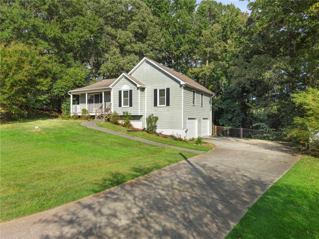 34 Bradford Drive SW — photo