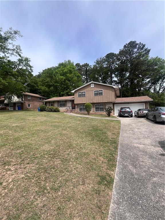 4240 Melanie Lane — photo