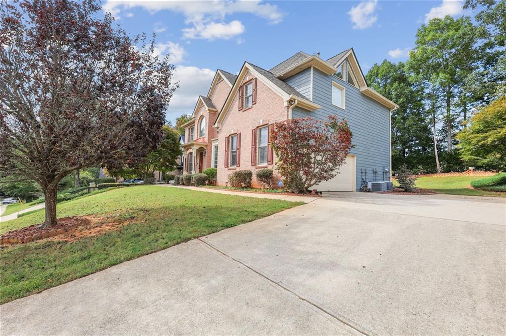 985 Sentry Ridge Crossing, Suwanee, GA 30024 — photo 2