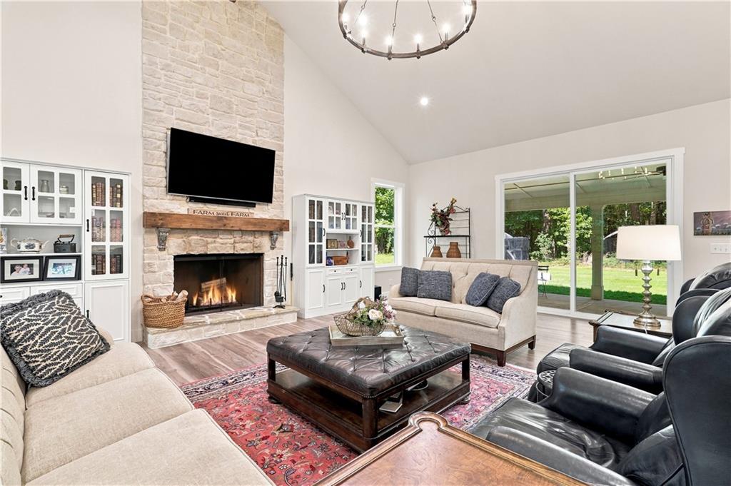 2850 Willow Bend Drive — photo