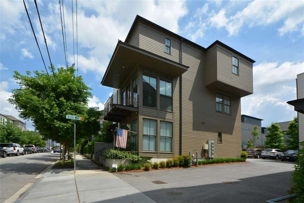 698 Fraser Street Unit 85 — photo