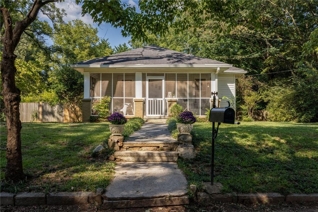 5280 Moore Street — photo