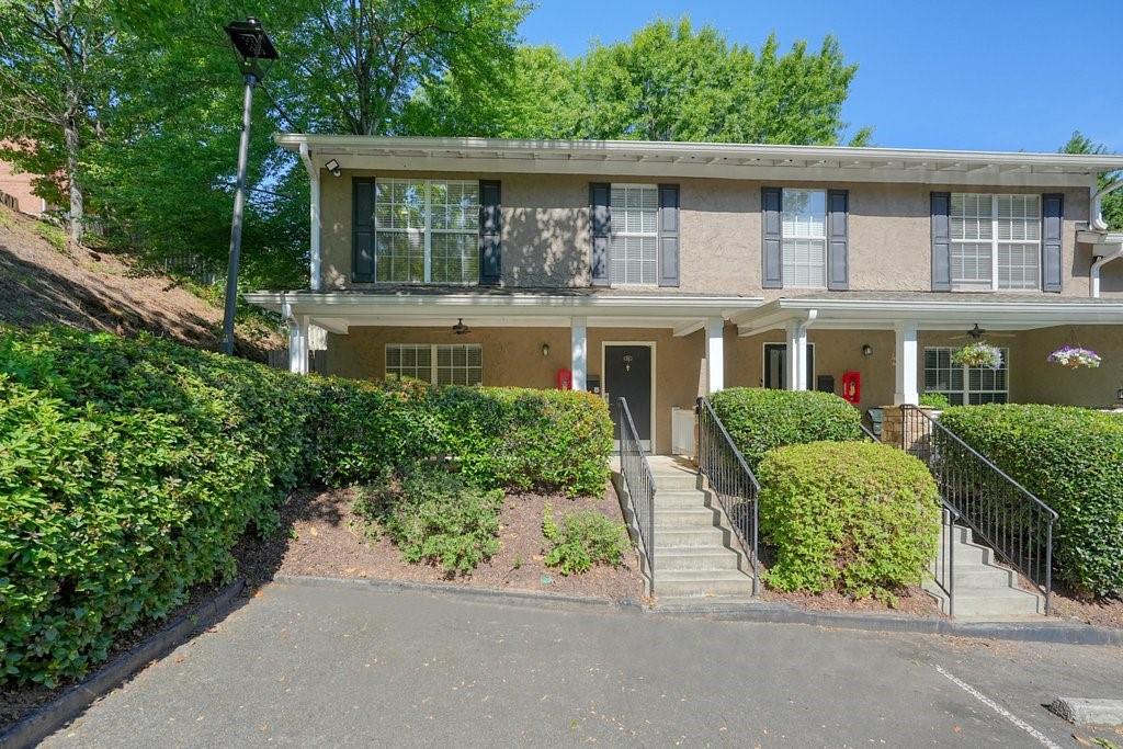 3180 Seven Pines Court Unit 101 — photo