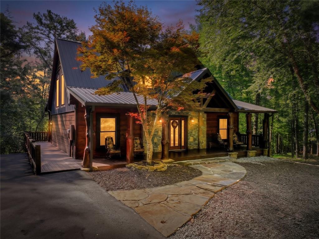 330 Seneca Drive — photo