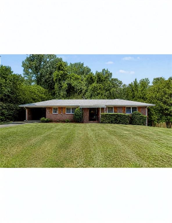 4455 Hillpine Road — photo