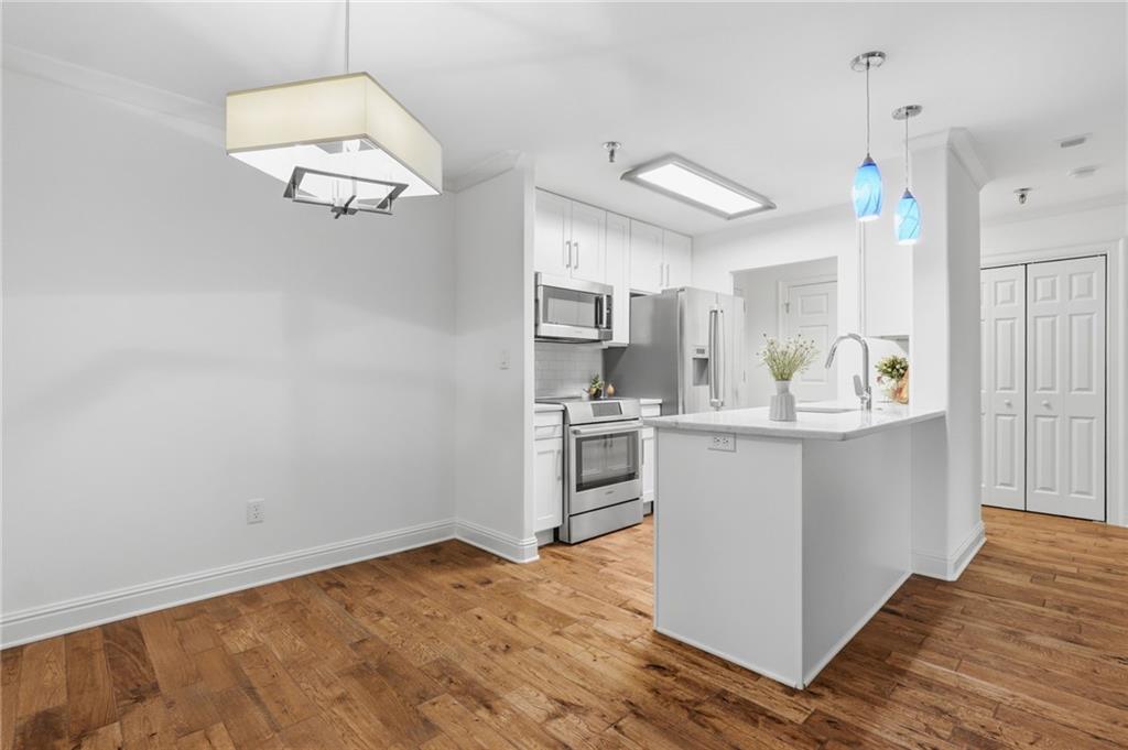 300 Johnson Ferry Road NE Unit a115 — photo