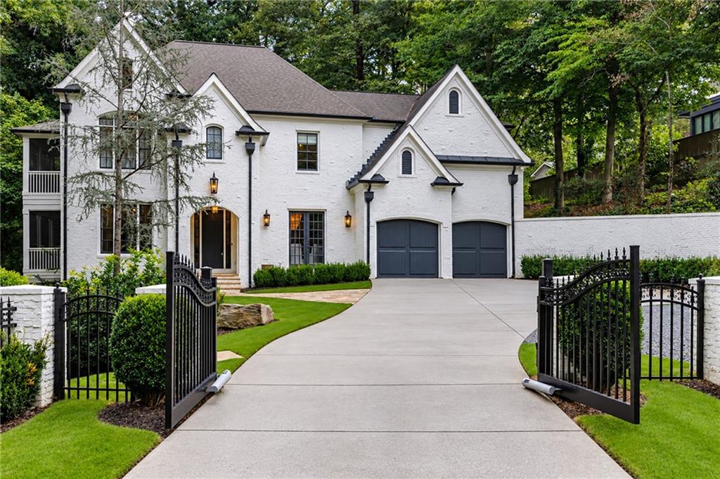 4365 Lake Forrest Drive NE — photo