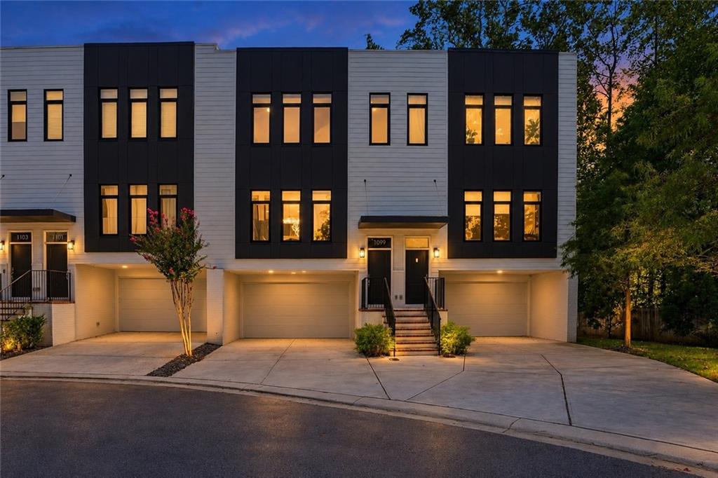 1099 Briar Cove Circle NE — photo