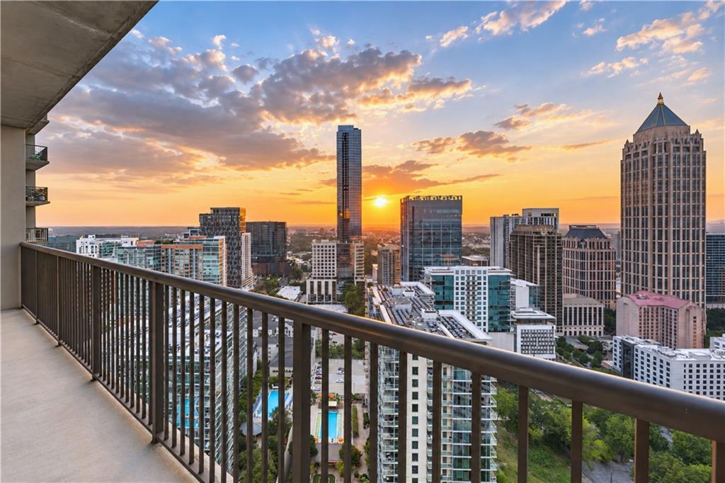 1080 Peachtree Street Unit 3201 — photo