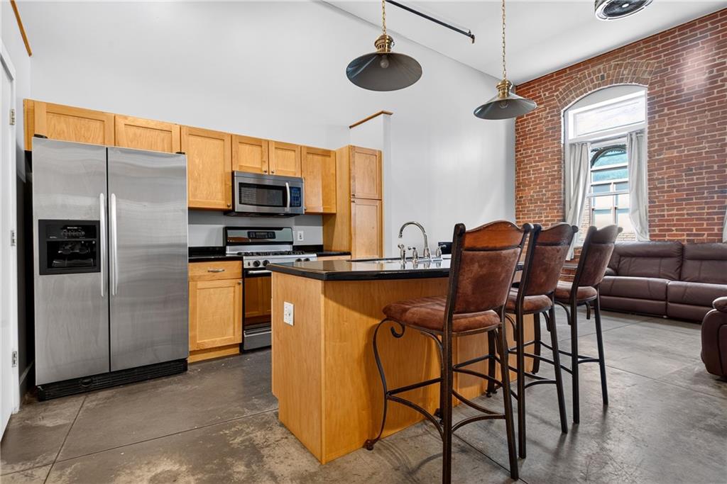 350 Peters Street SW Unit 3 — photo