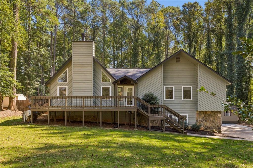 107 Emerald Cove Drive — photo