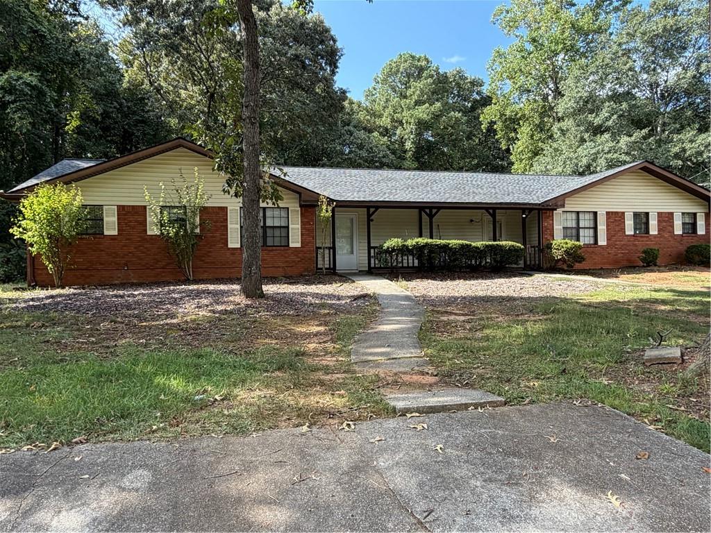 160 Chesapeake Drive — photo