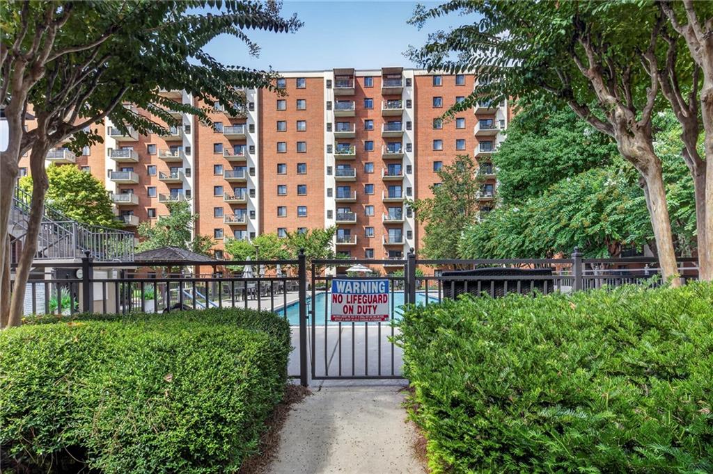 300 Johnson Ferry Road NE Unit B315 — photo