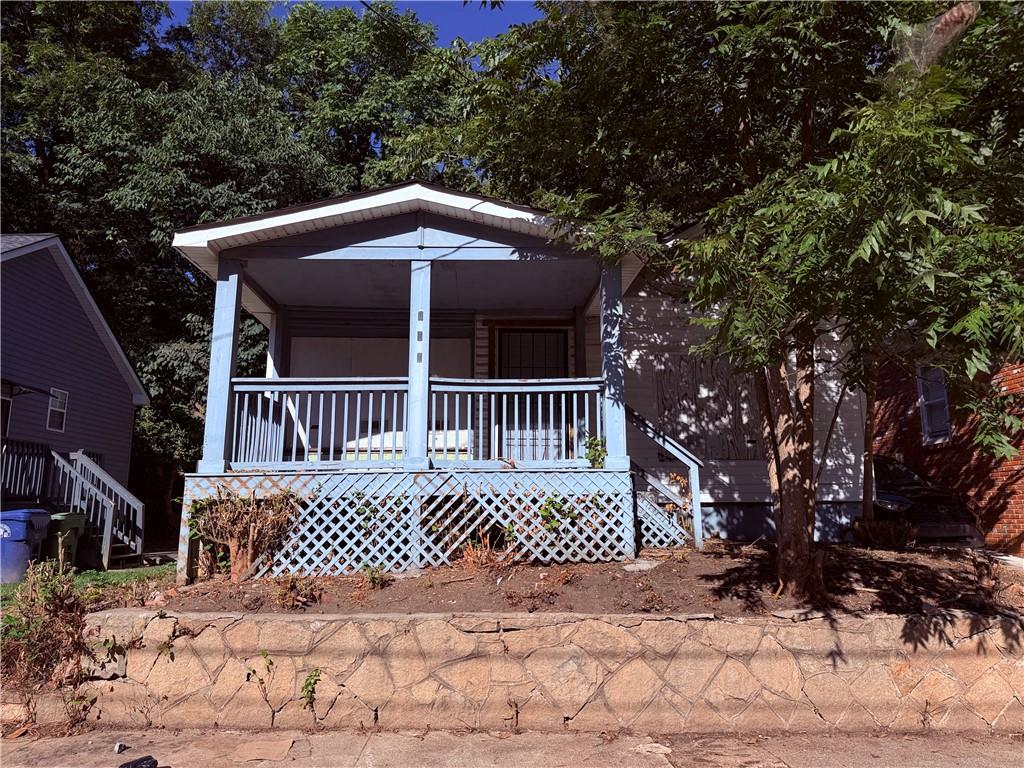 859 Coleman Street SW — photo