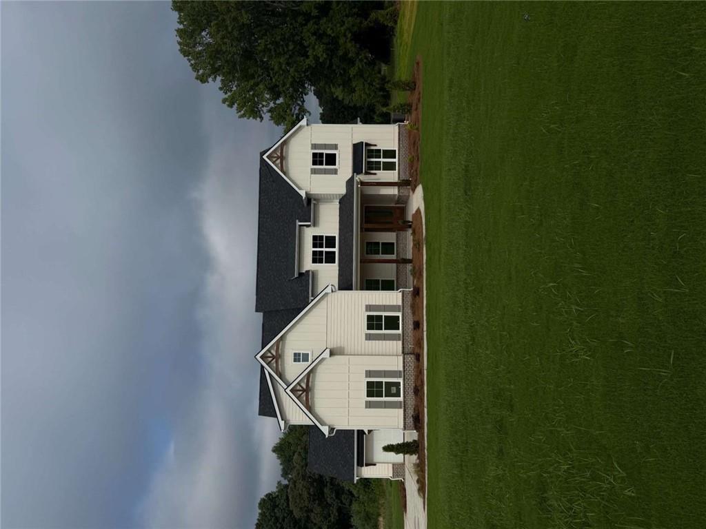 137 Twin Oaks Drive — photo