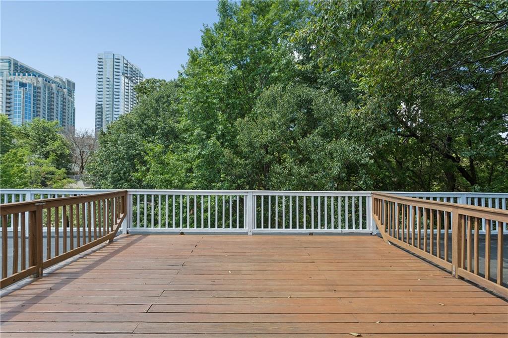 893 Piedmont Avenue NE Unit 10 — photo