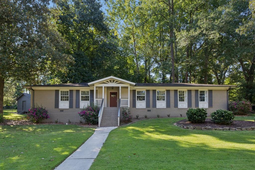 3195 Ann Road — photo