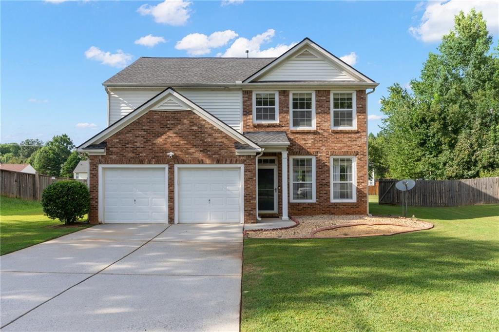 2418 Greenside Court — photo