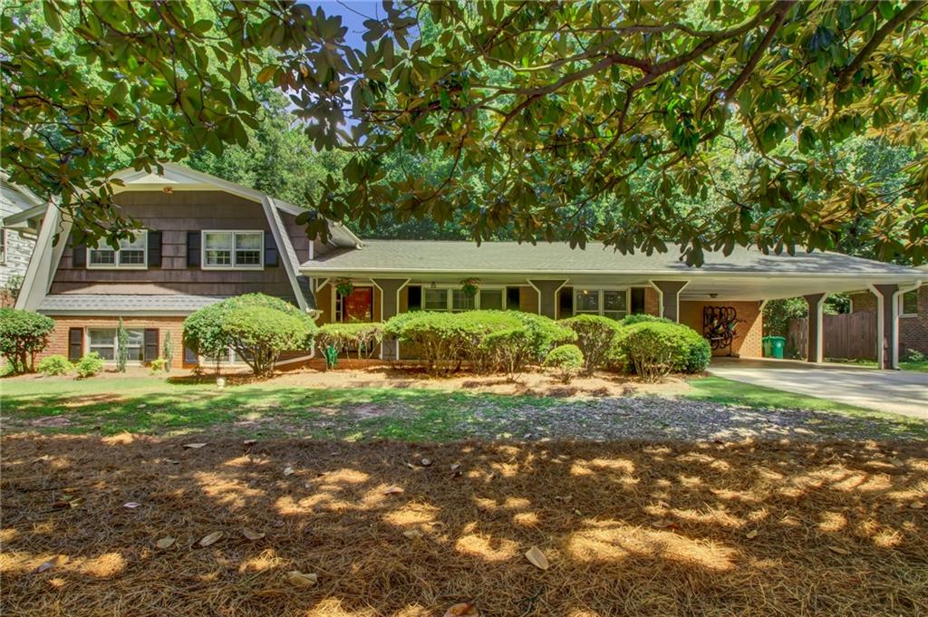 4577 N Peachtree Road — photo
