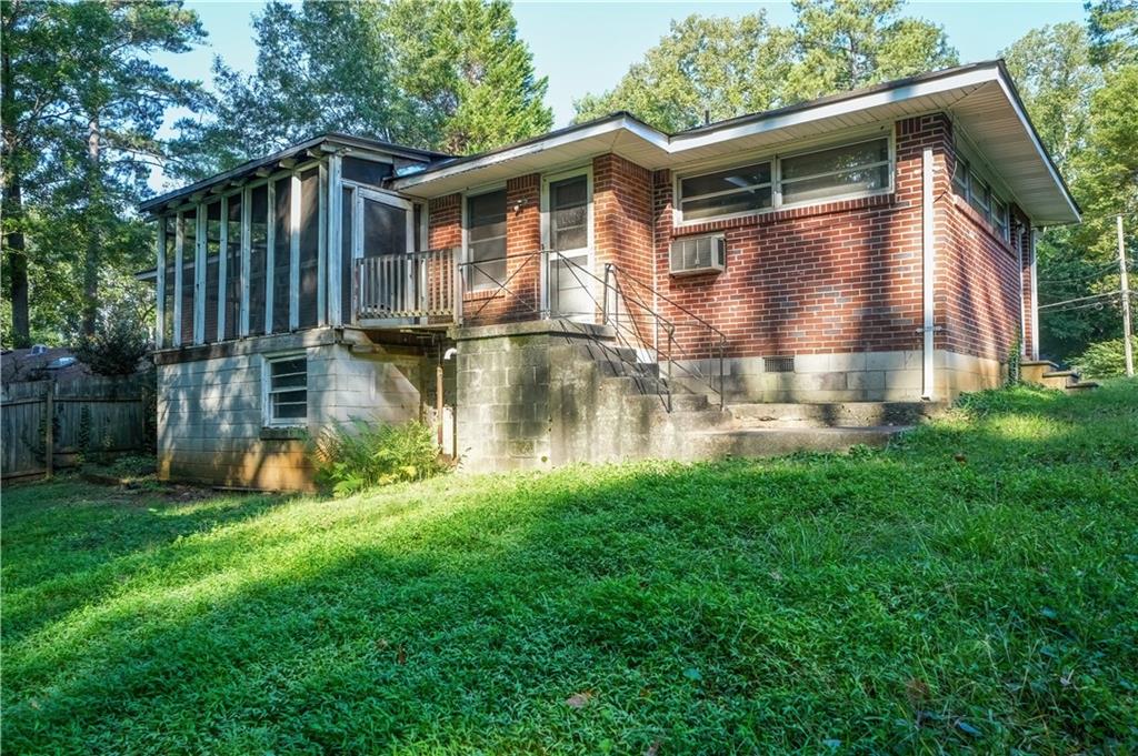 2424 Harrington Drive, Decatur, GA 30033 — photo 2