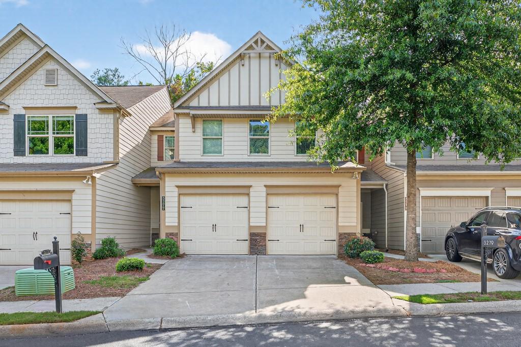 3277 Castleberry Village Dr — photo