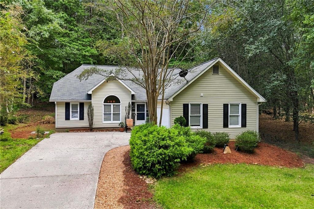 146 Pinebrook Drive — photo