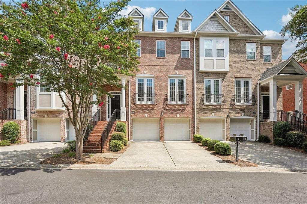 3040 Woodwalk Drive SE Unit 14 — photo