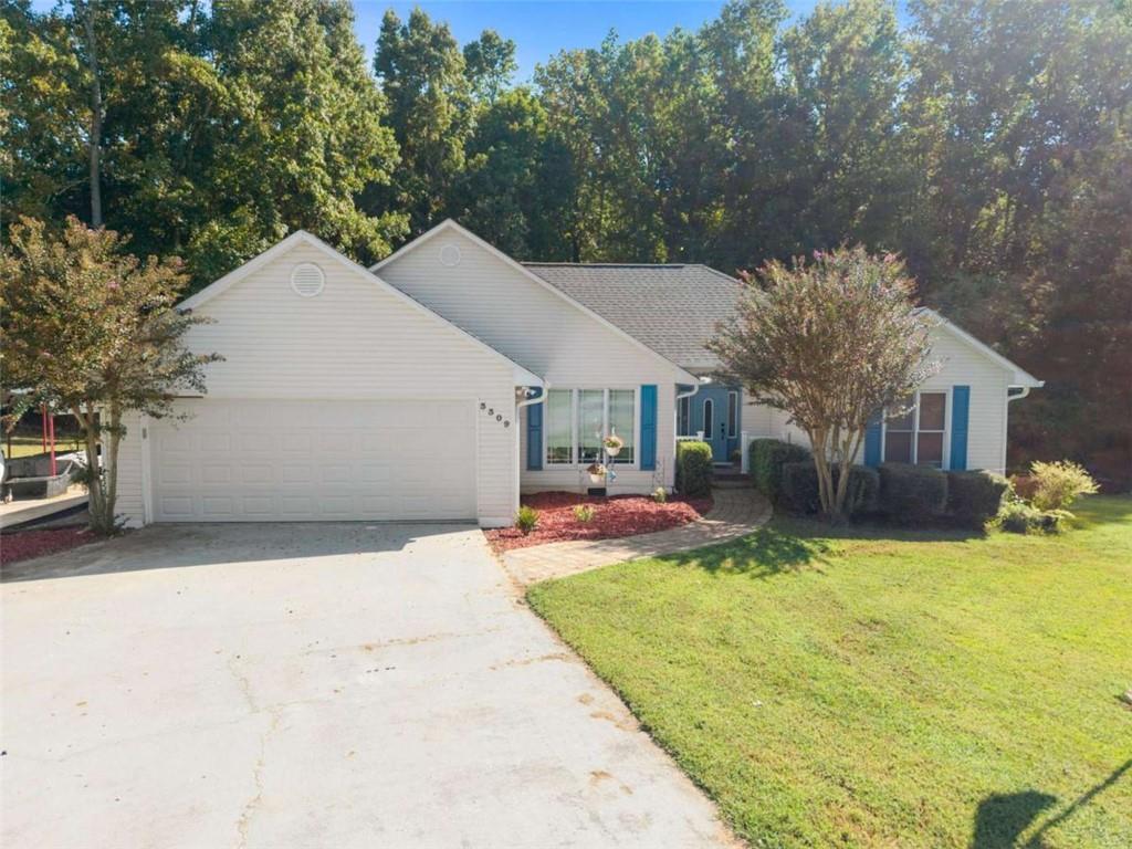 3309 Jean Marie Lane — photo