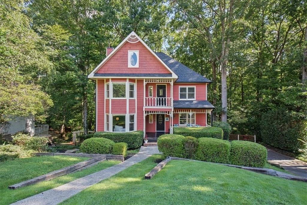 2312 Woodsfield Court NE — photo