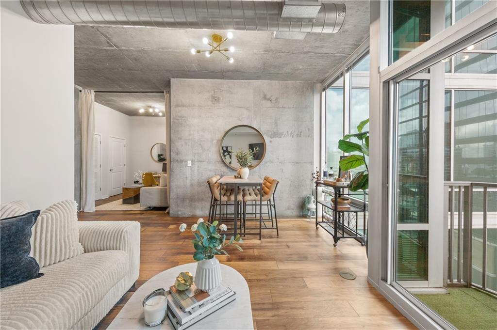 923 Peachtree Street NE Unit 1221 — photo
