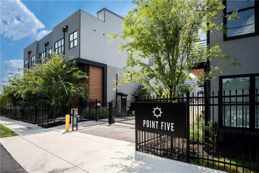 340 Eugenia Street SW Unit 504 — photo