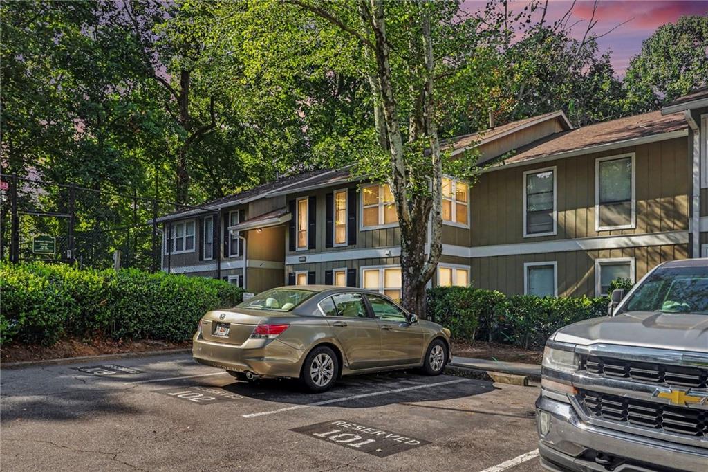 5159 Roswell Road Unit 9 — photo