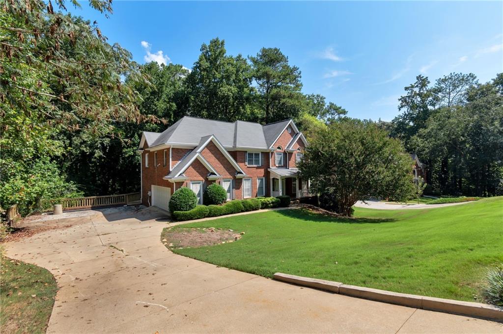 5892 Millstone Lane — photo