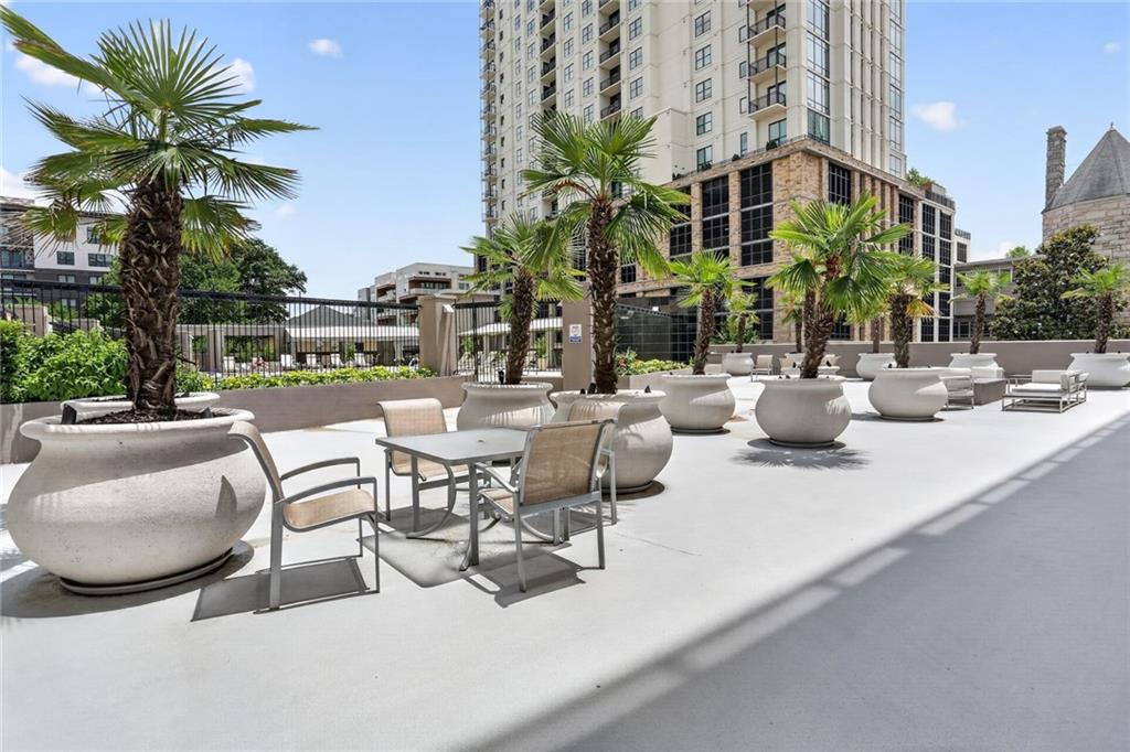 805 Peachtree Street NE Unit 308 — photo