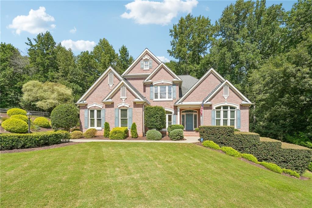 134 Riverview Drive — photo