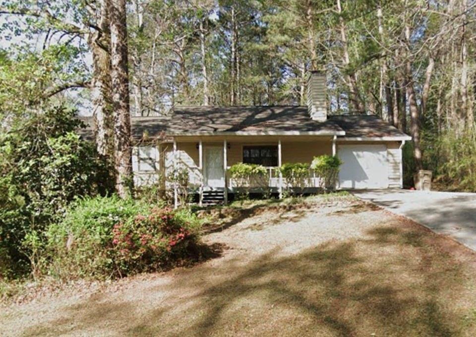 137 Springvalley Circle — photo