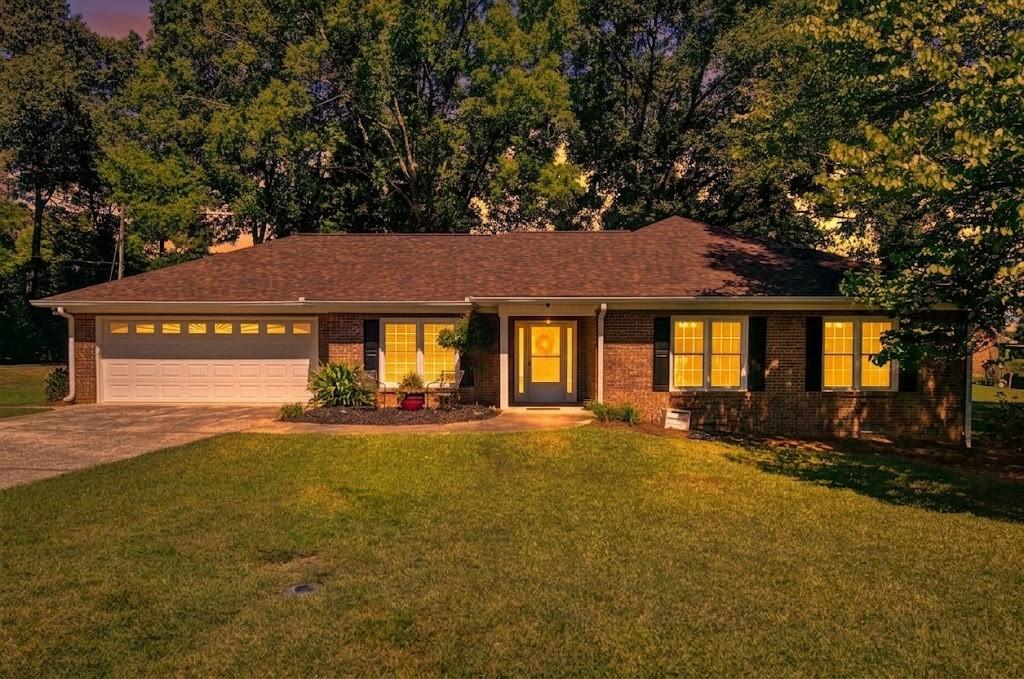 2520 Morningside Drive — photo
