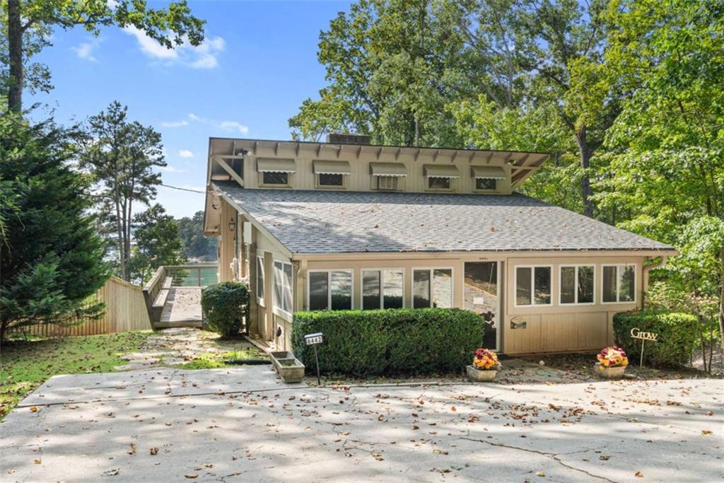 6442 Ford Road — photo