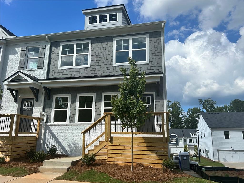 1584 Salem Drive Unit 100 — photo
