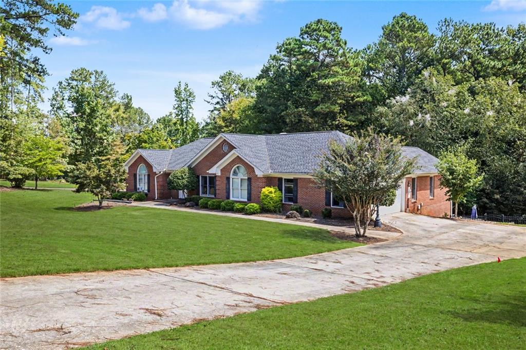Home in Mcdonough, GA 30252 — photo 3