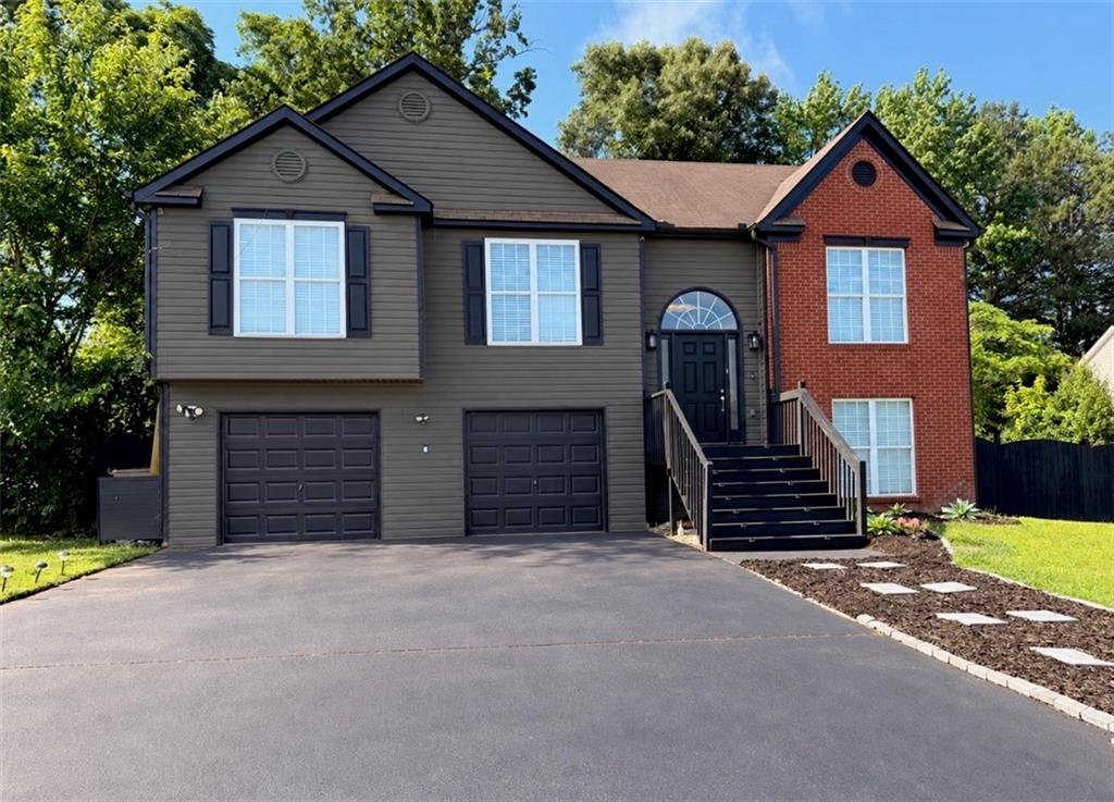 5867 Amerson Lane — photo