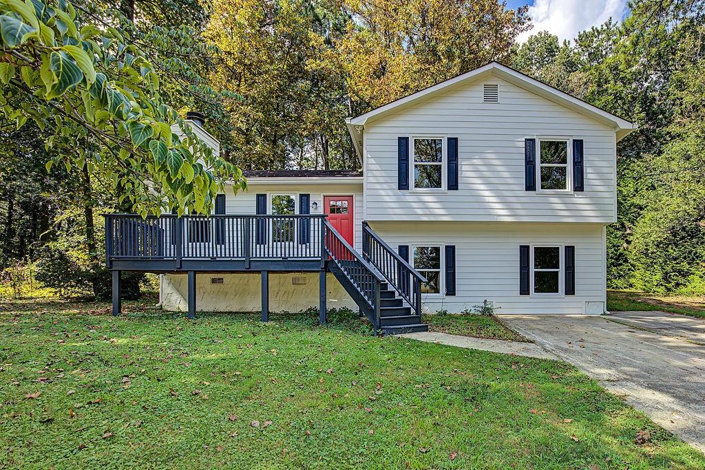 2690 Pine Log Way — photo
