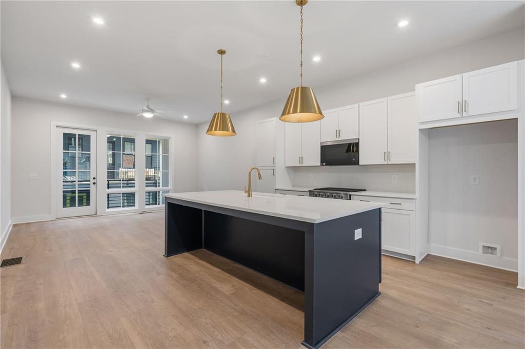 922 Hughley Circle Unit 8 — photo