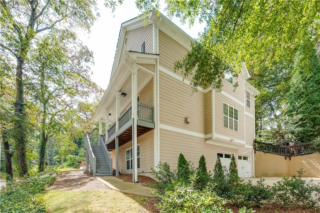 1888 Marietta Road NW — photo