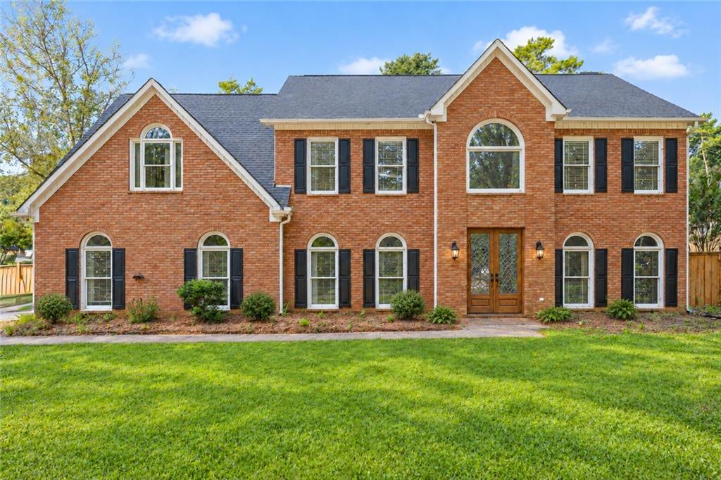 465 Chatfield Pointe NW — photo