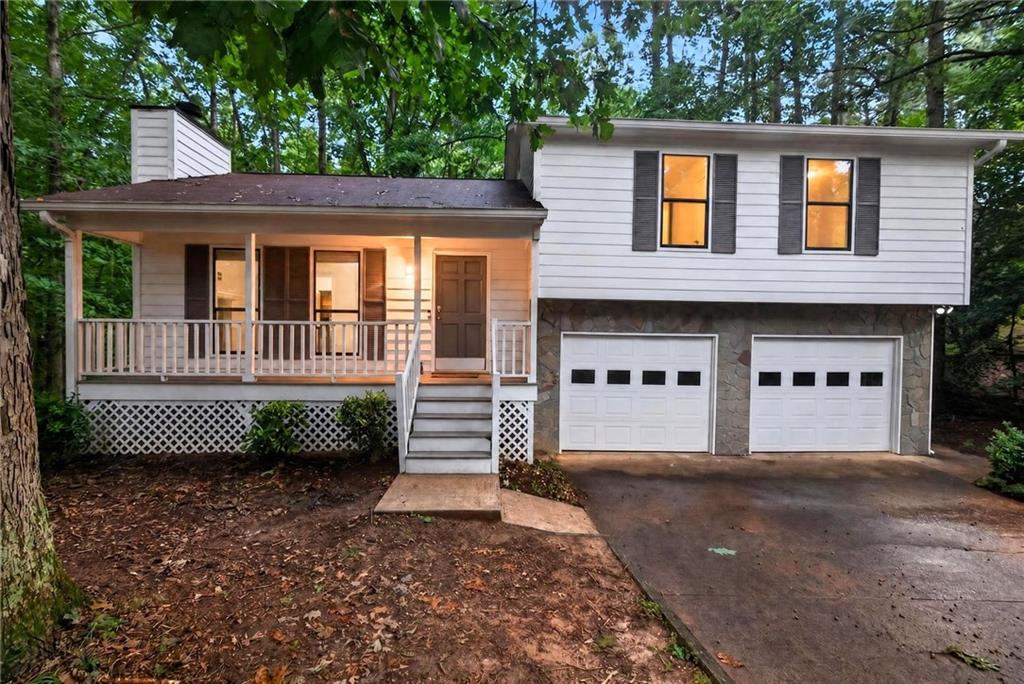4325 Woodland Drive — photo
