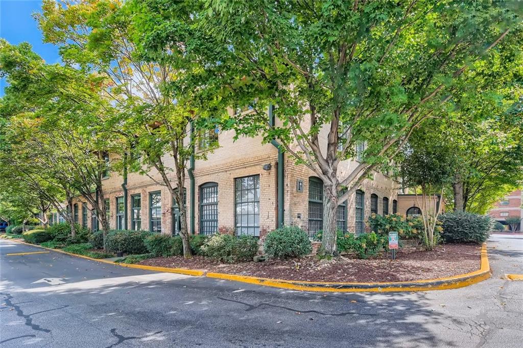 170 Boulevard SE Unit F101 — photo
