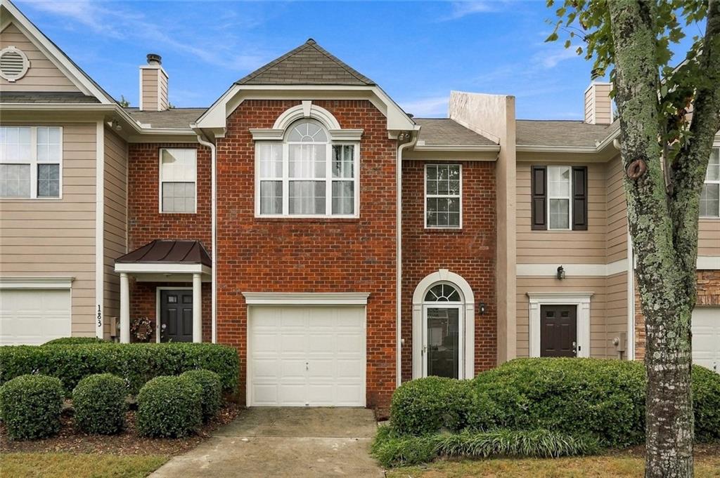 181 Oak Green Drive NW — photo